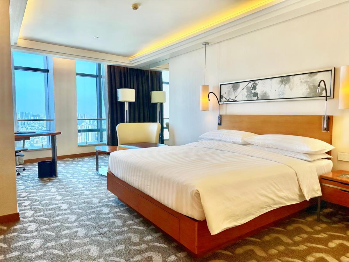 Swissotel Foshan, Guangdong - Free Shuttle To Canton Fair מראה חיצוני תמונה