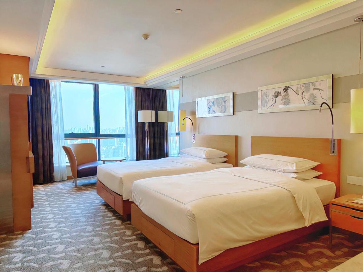 Swissotel Foshan, Guangdong - Free Shuttle To Canton Fair מראה חיצוני תמונה