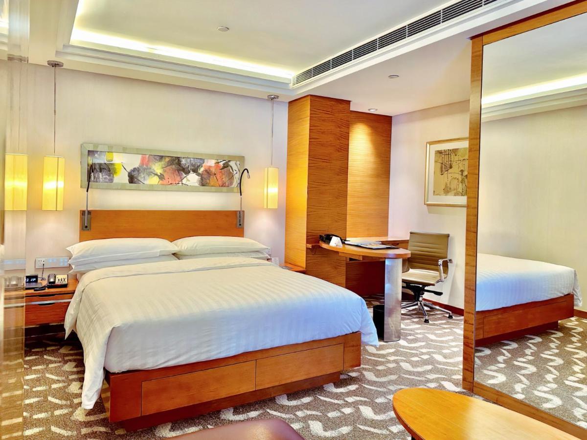 Swissotel Foshan, Guangdong - Free Shuttle To Canton Fair מראה חיצוני תמונה